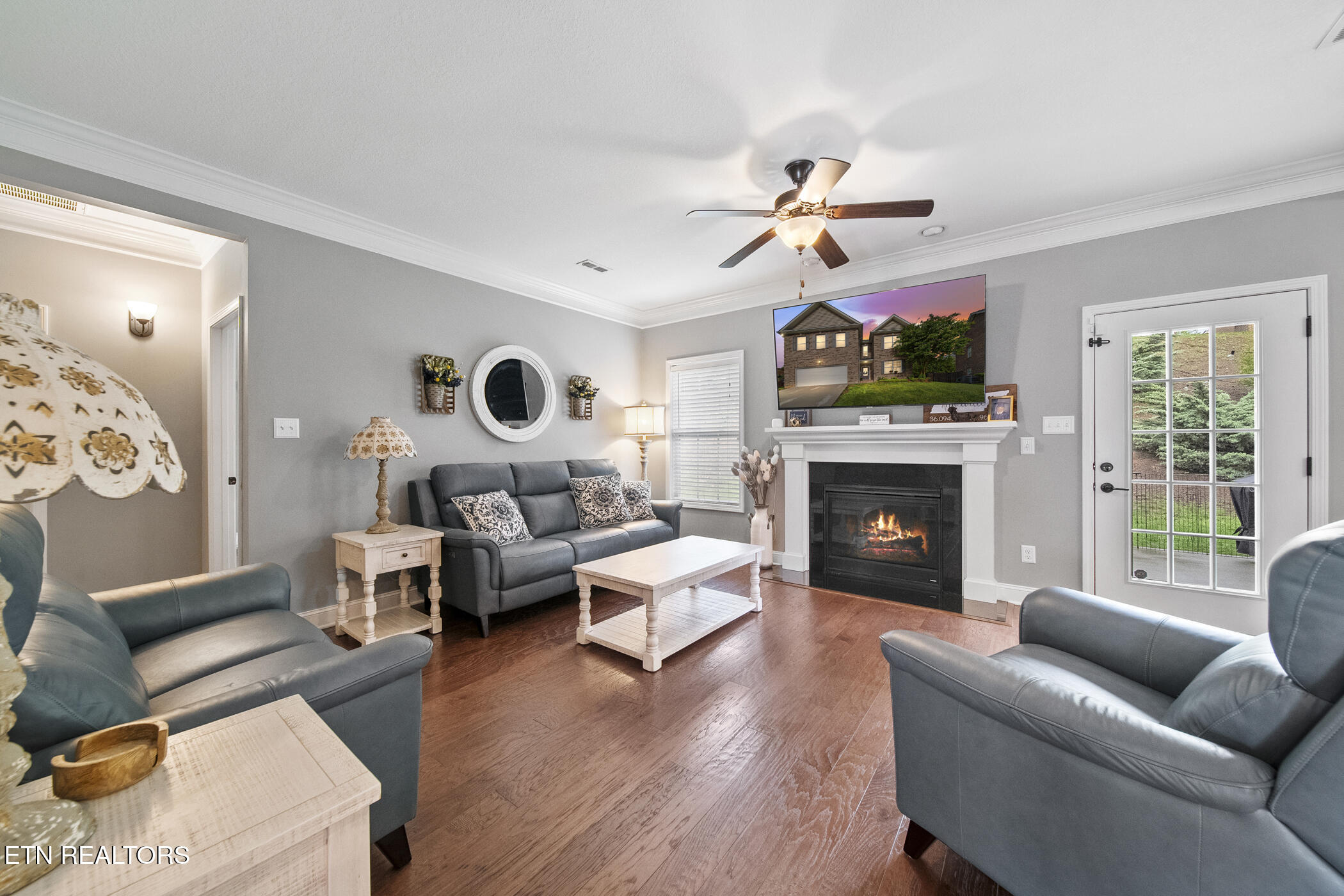 2905 Cambridge Shores Lane