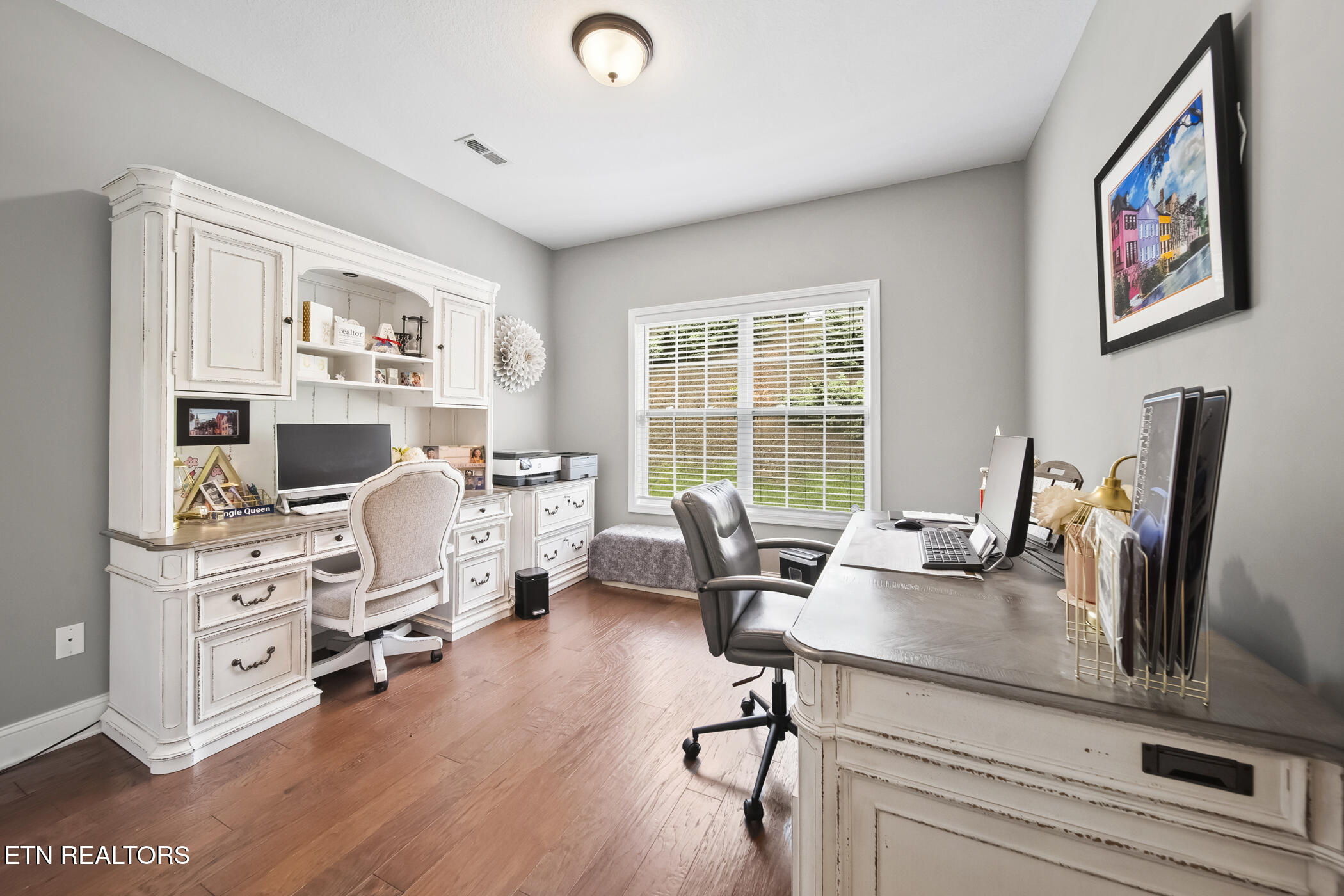 2905 Cambridge Shores Lane