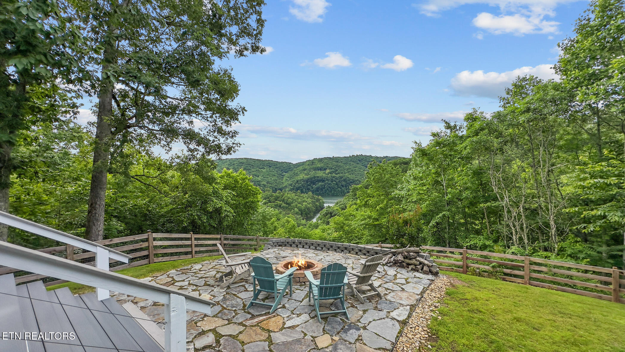 157 Wildcat Hollow Rd