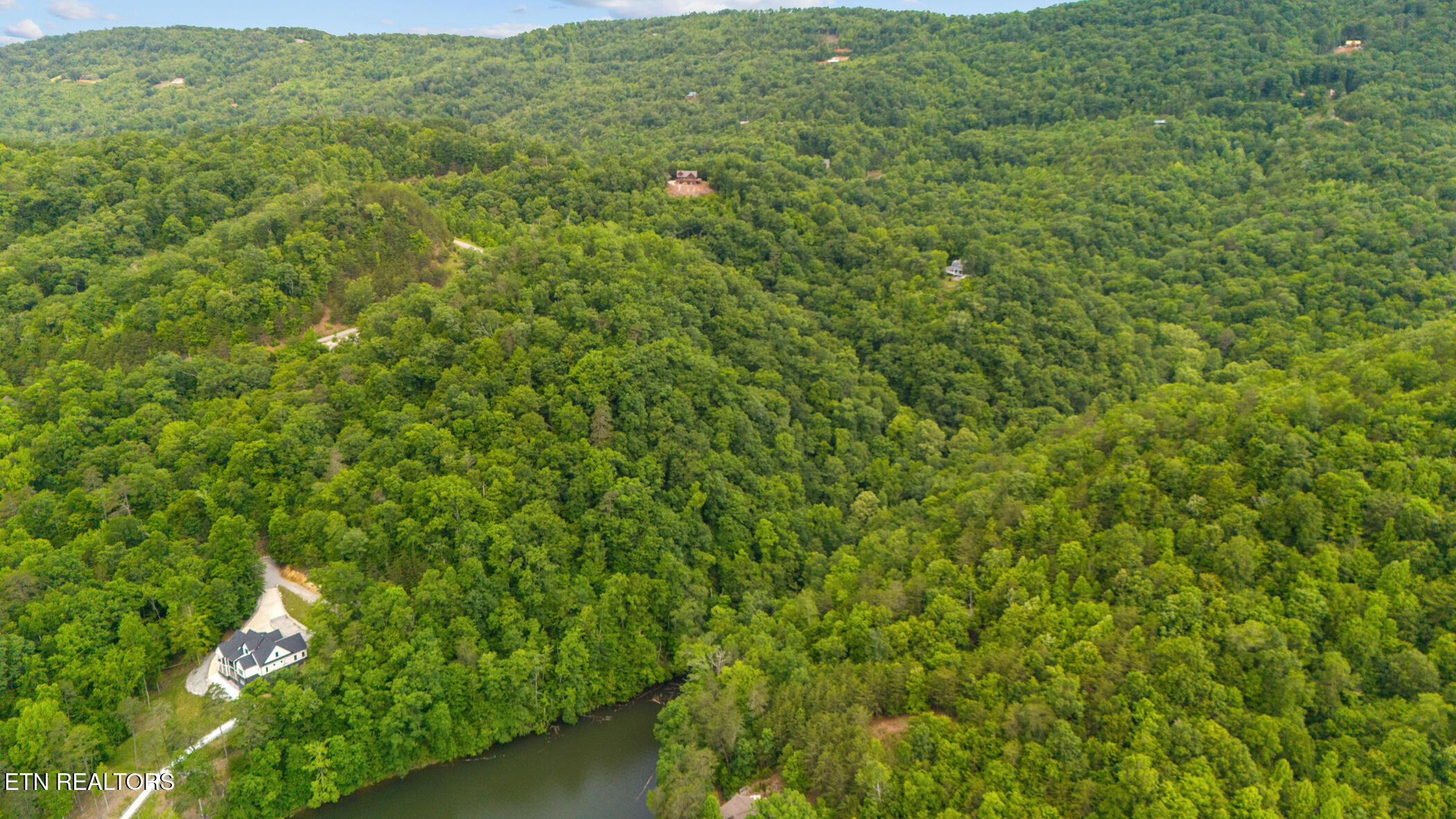 157 Wildcat Hollow Rd