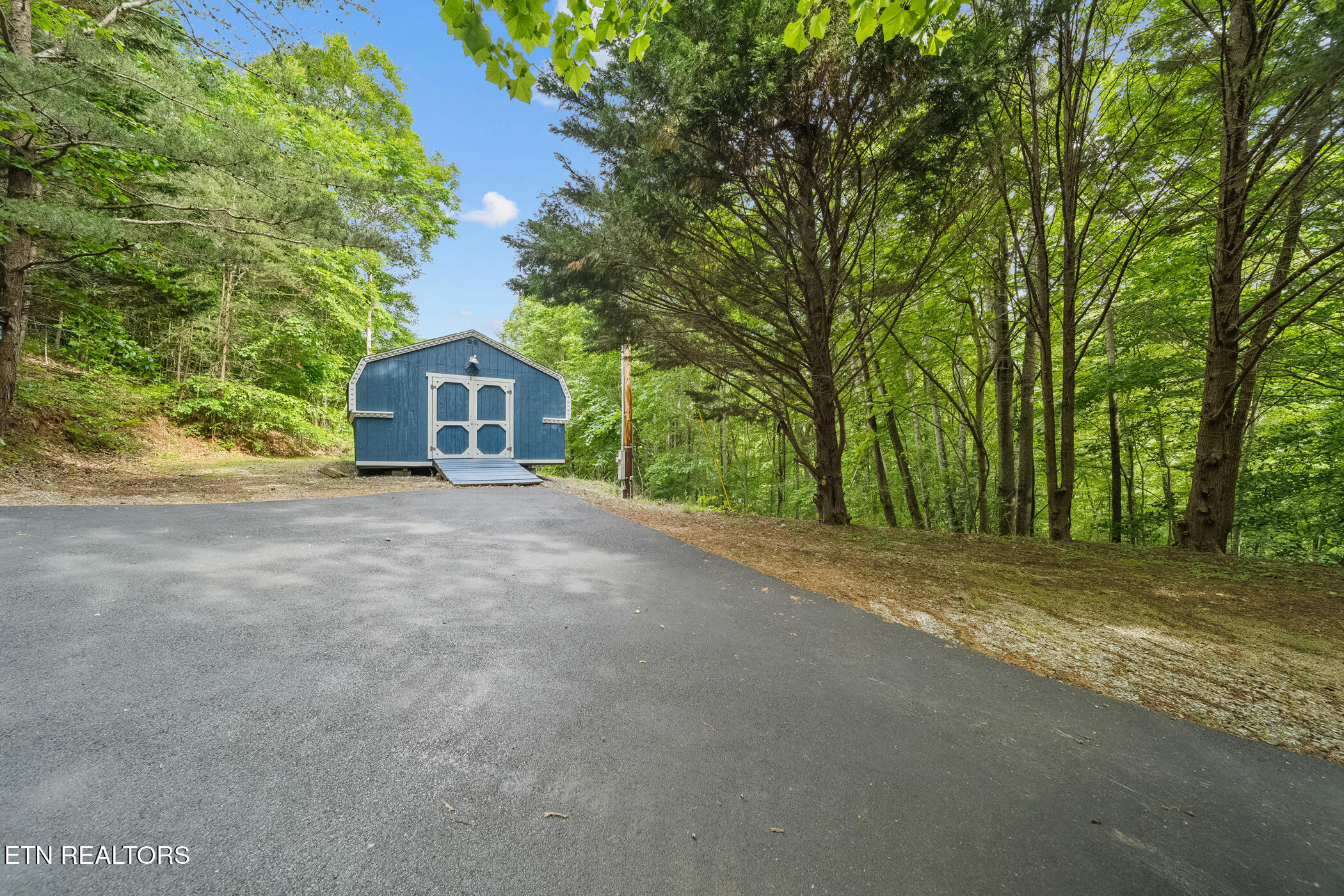 157 Wildcat Hollow Rd