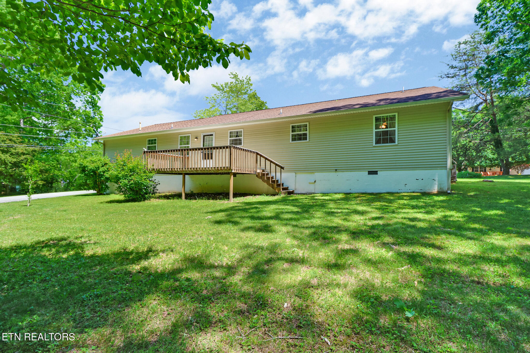 2162 Spruce Loop
