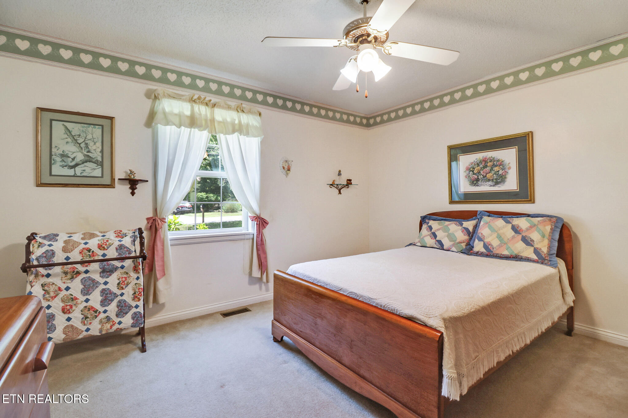 2162 Spruce Loop