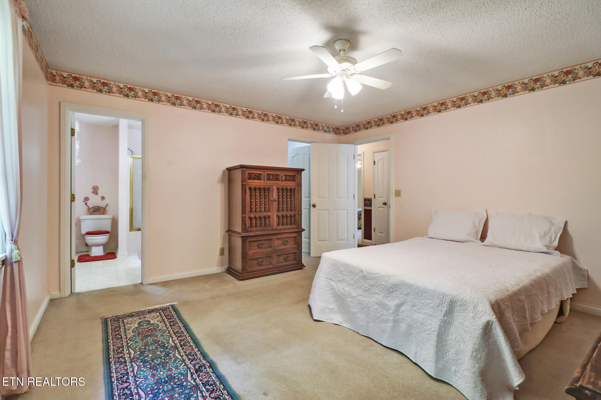 2162 Spruce Loop