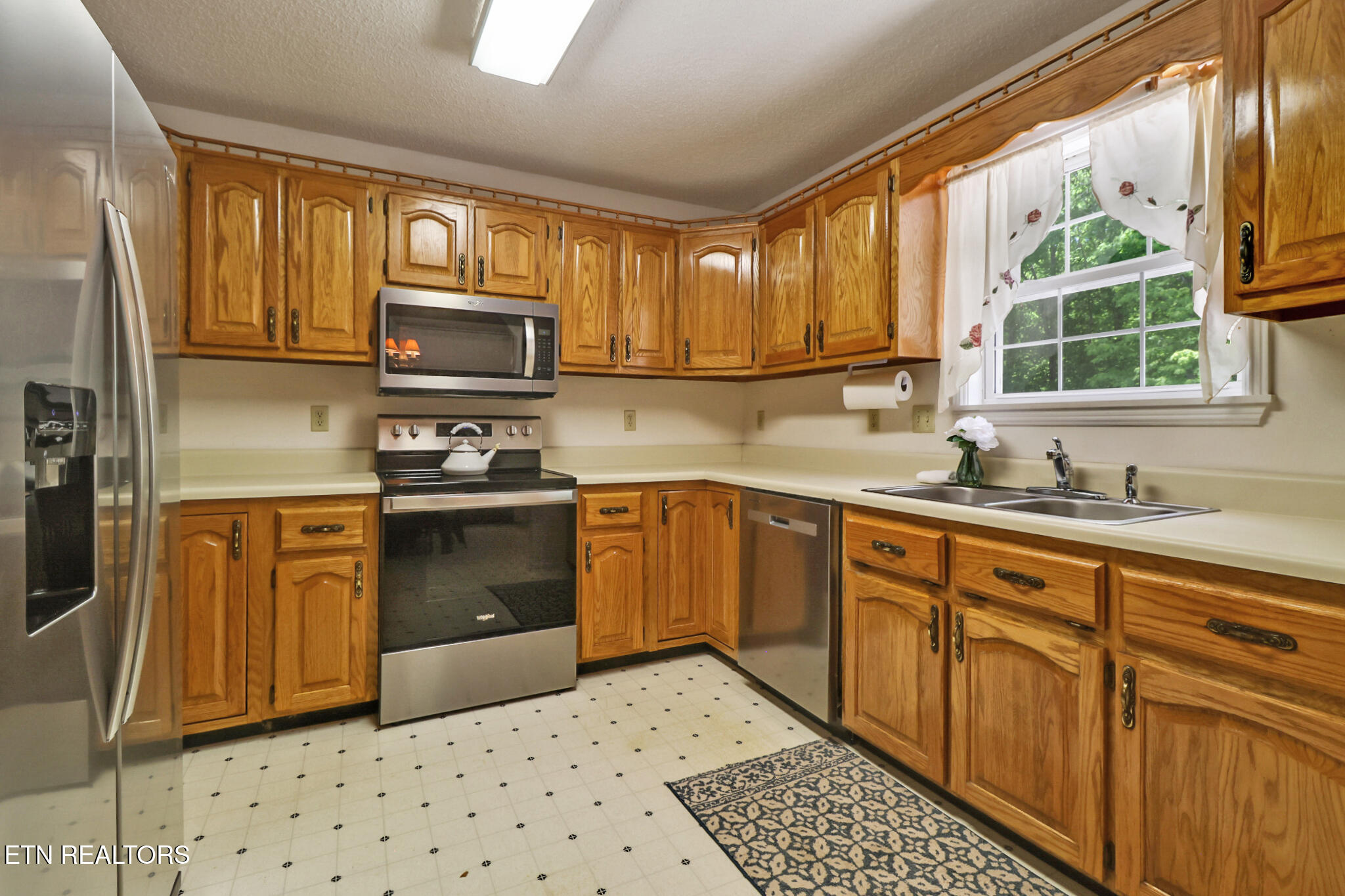 2162 Spruce Loop