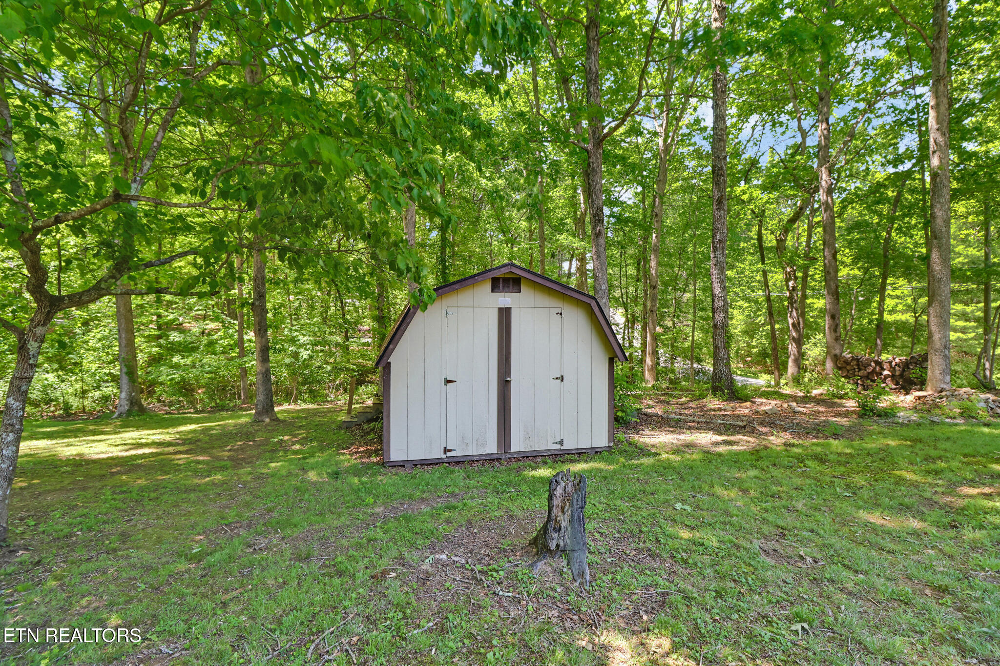 2162 Spruce Loop