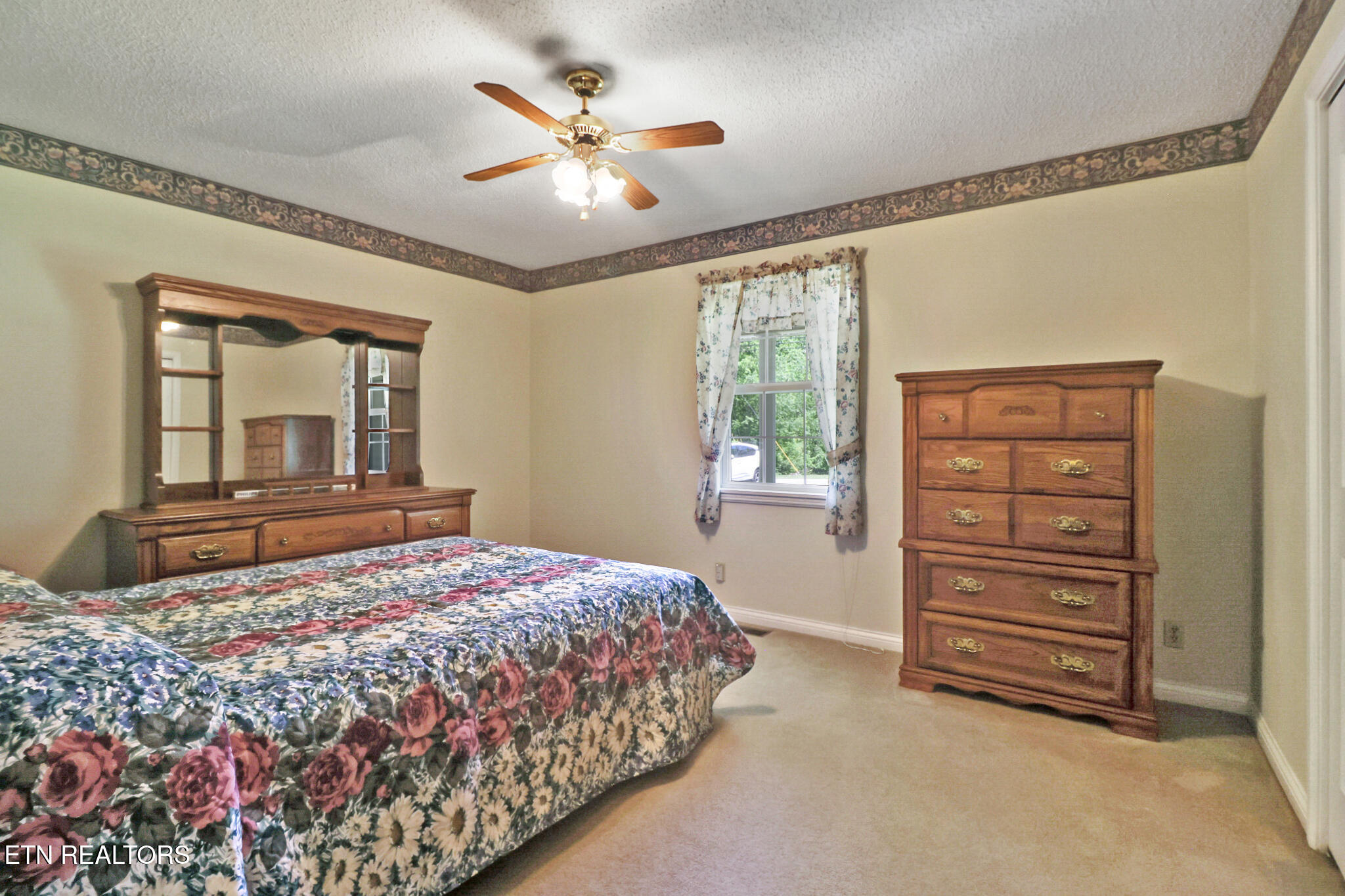 2162 Spruce Loop