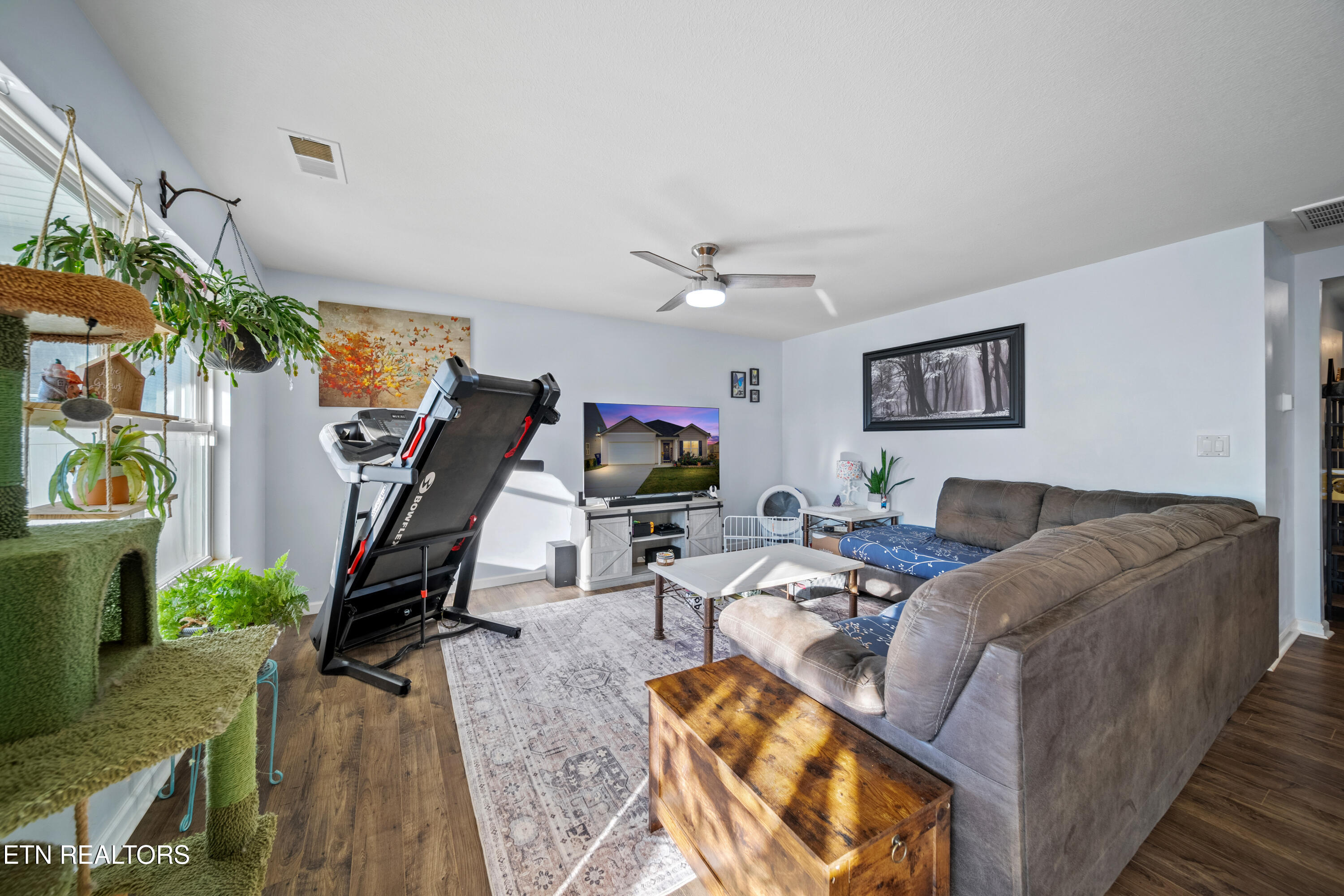 4610 Hay Wagon Lane