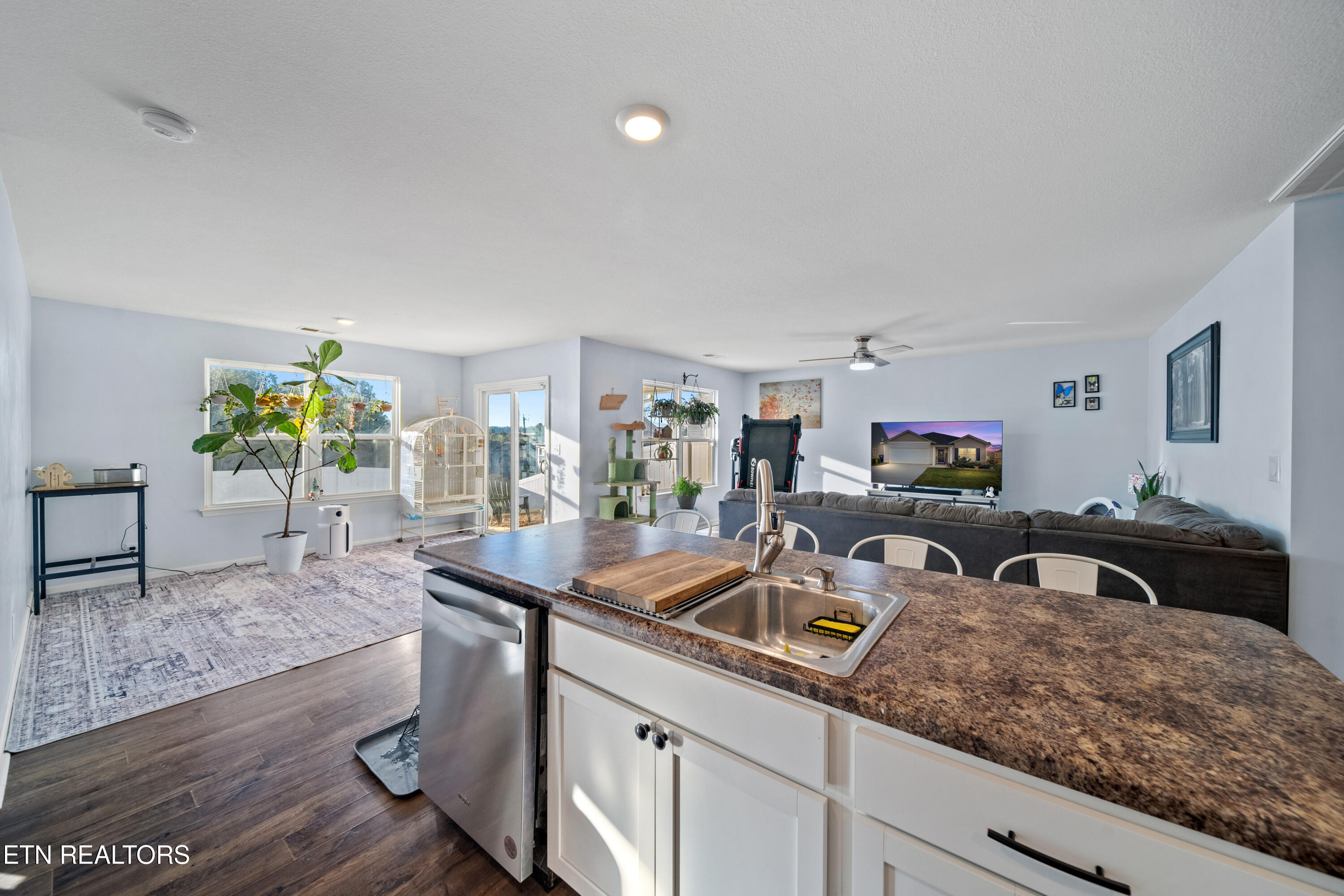 4610 Hay Wagon Lane