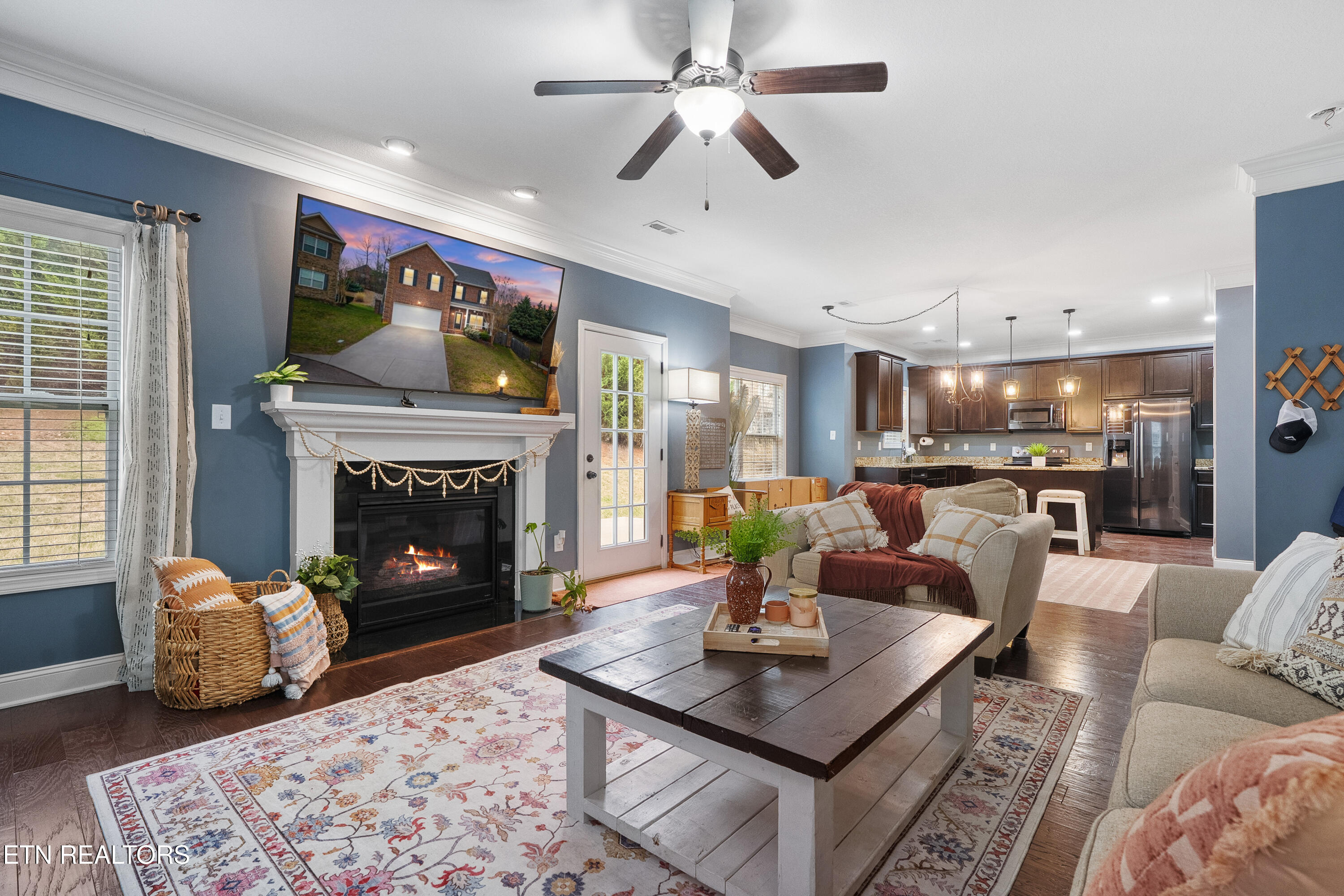 2909 Cambridge Shores Lane