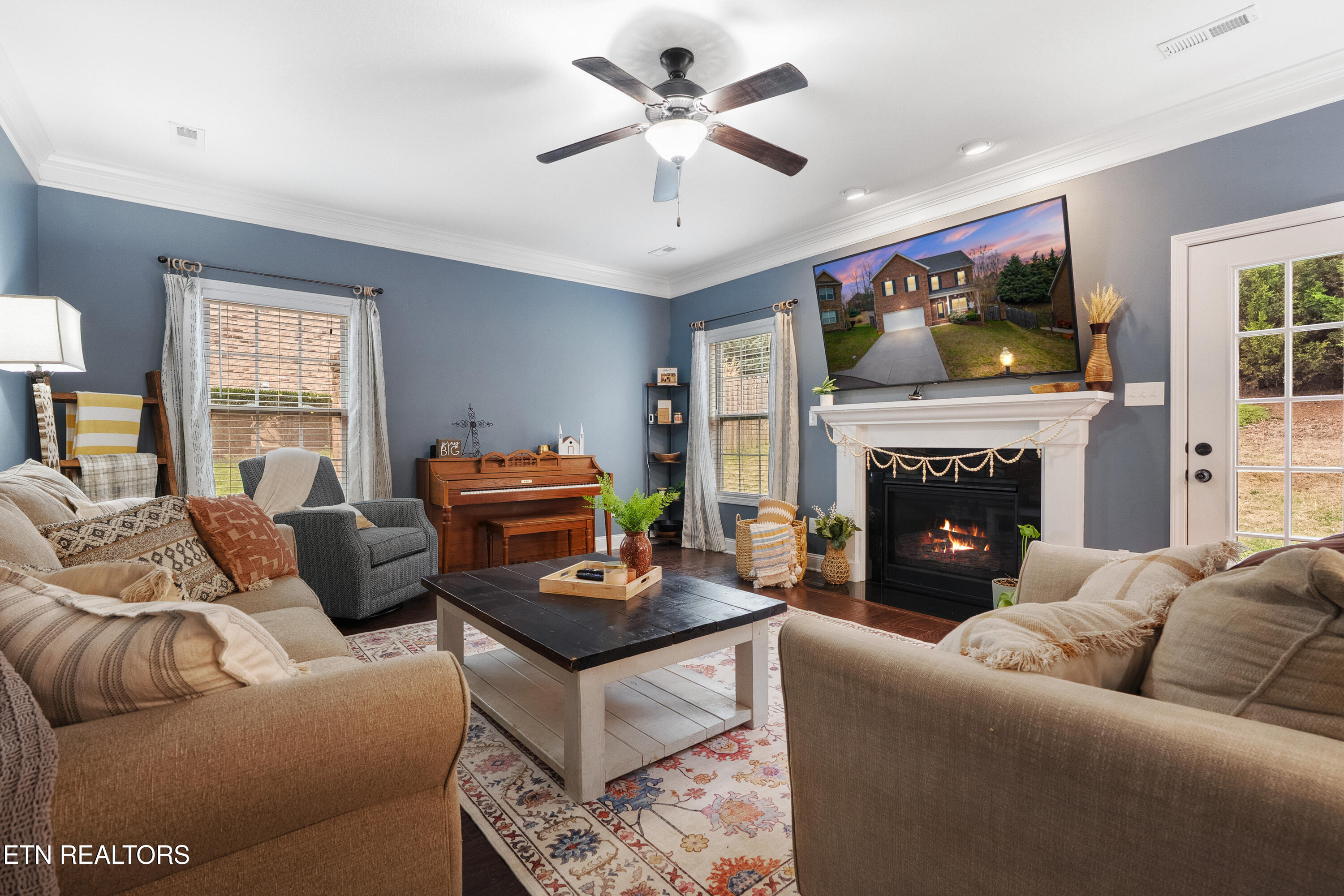 2909 Cambridge Shores Lane