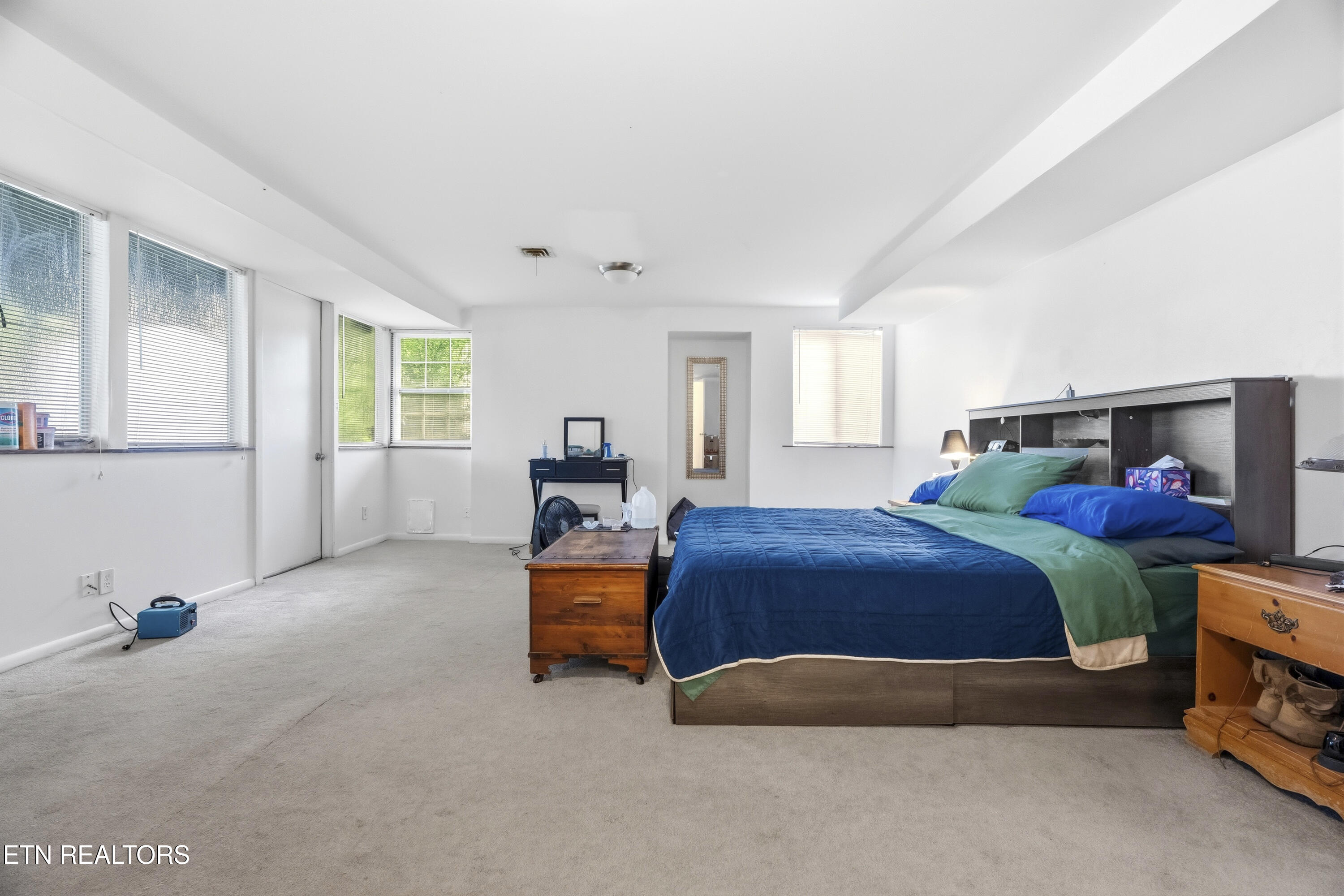 124 Orchard Circle