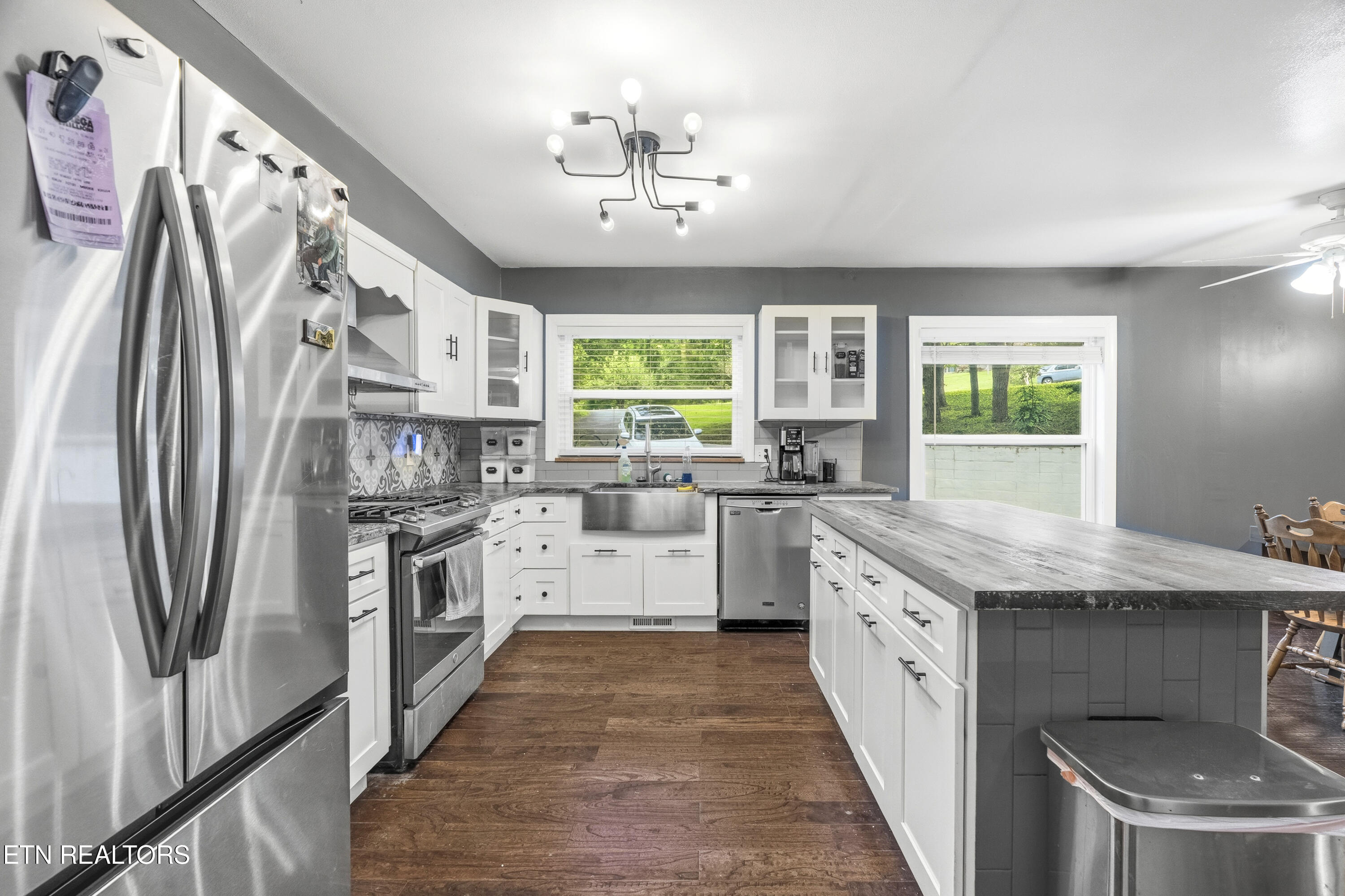 124 Orchard Circle