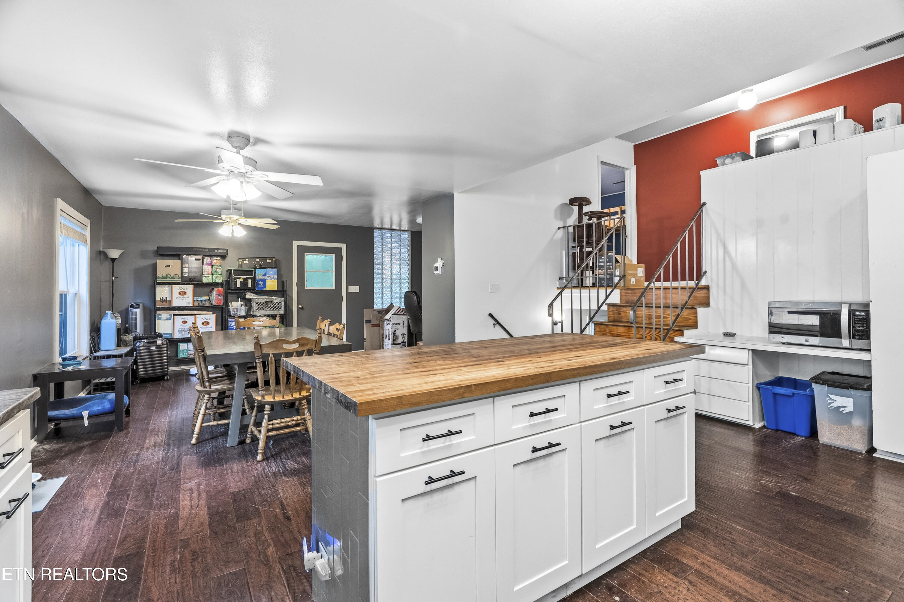 124 Orchard Circle