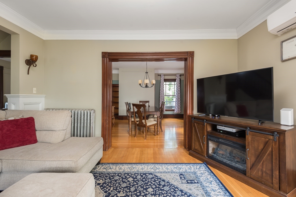 47 Franklin Ave