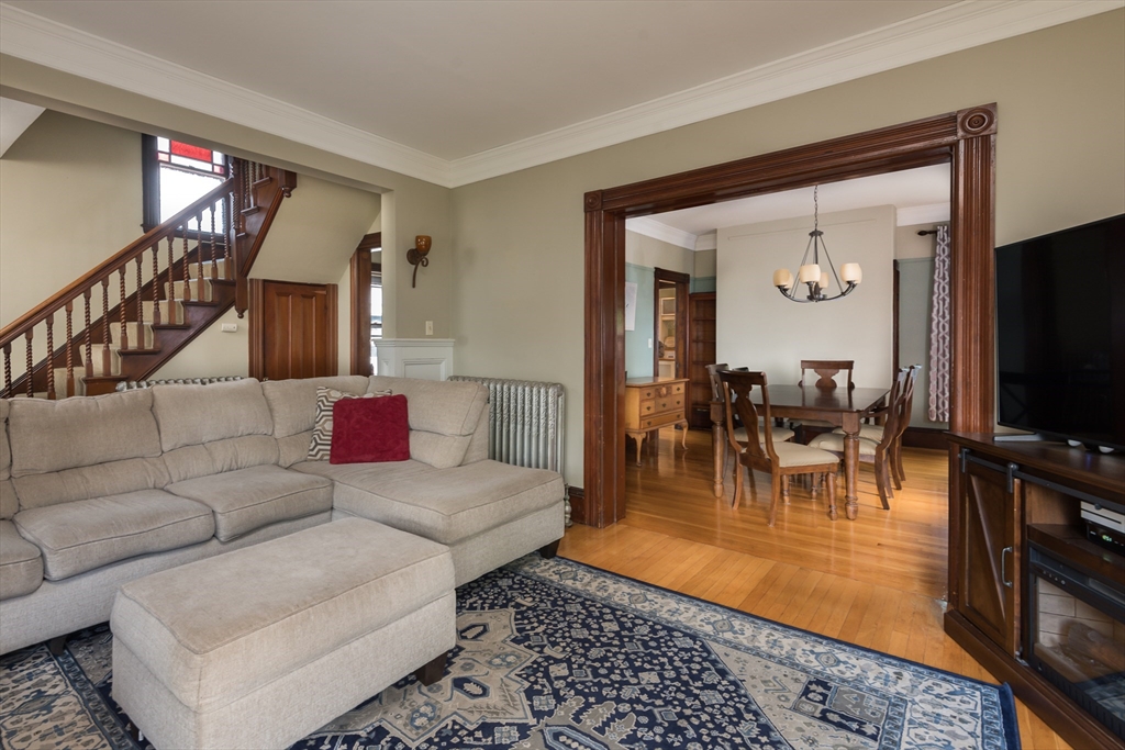 47 Franklin Ave
