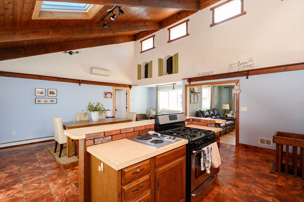 36 Huggins Road