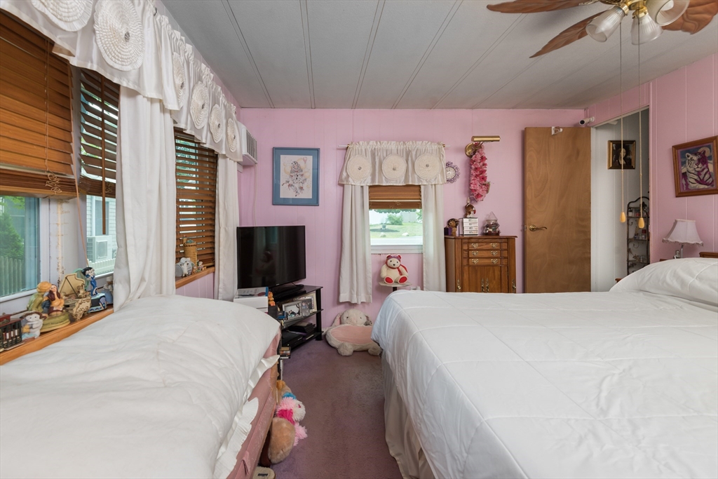 69 Pleasant Street