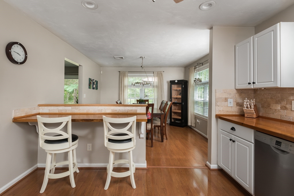 17 Robin Ln # 17