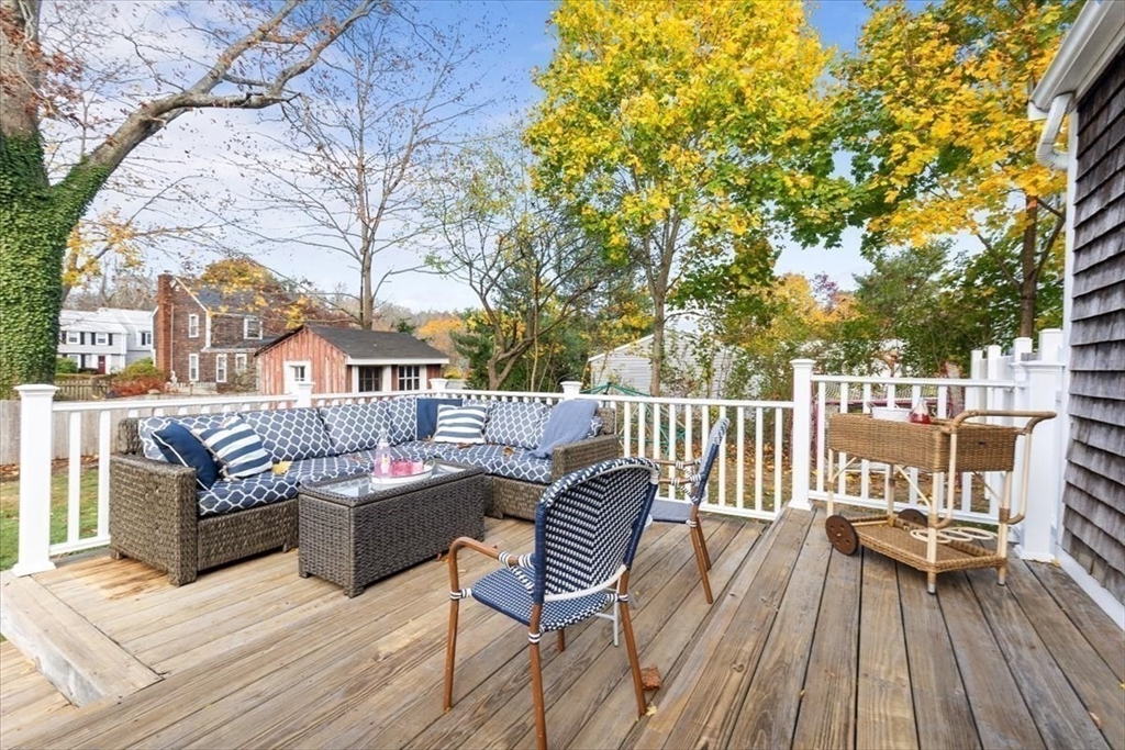 29 Knollwood Rd
