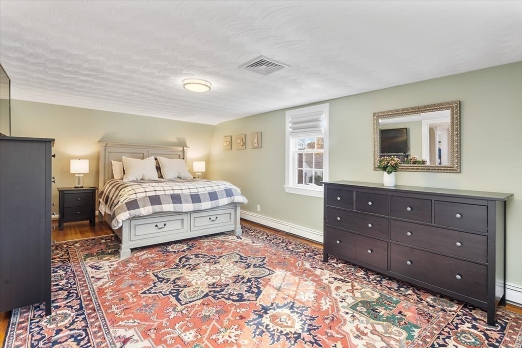 29 Knollwood Rd