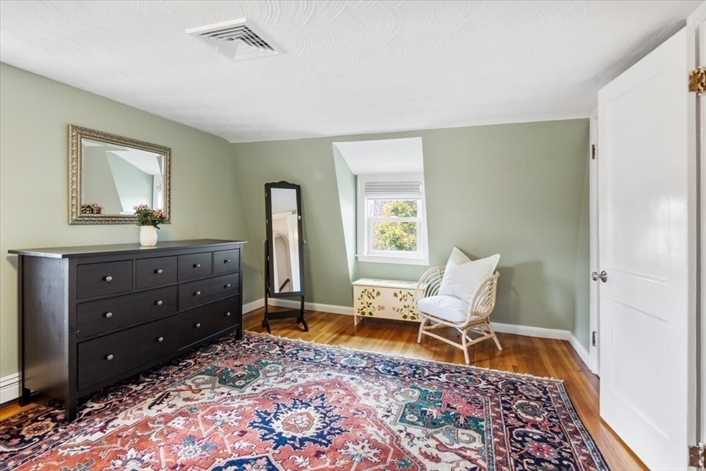 29 Knollwood Rd