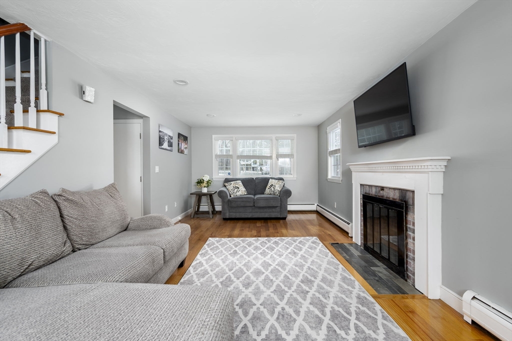 93 Progress Street