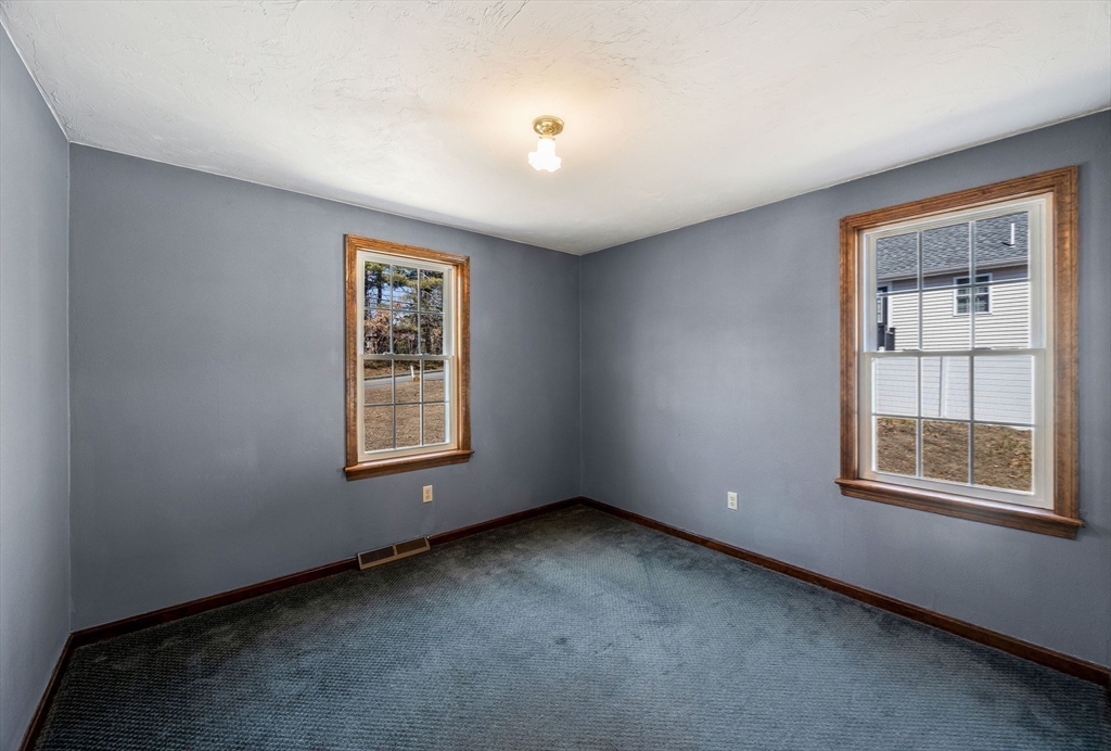 395 Hayward St