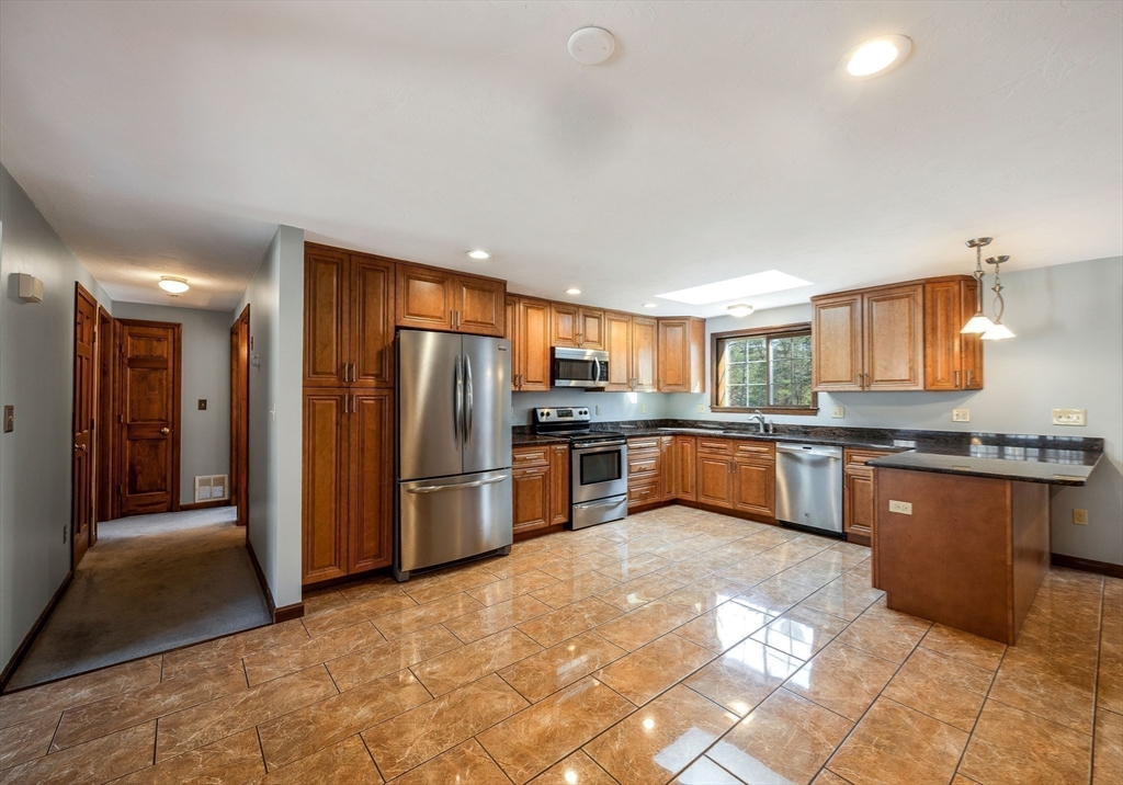 395 Hayward St