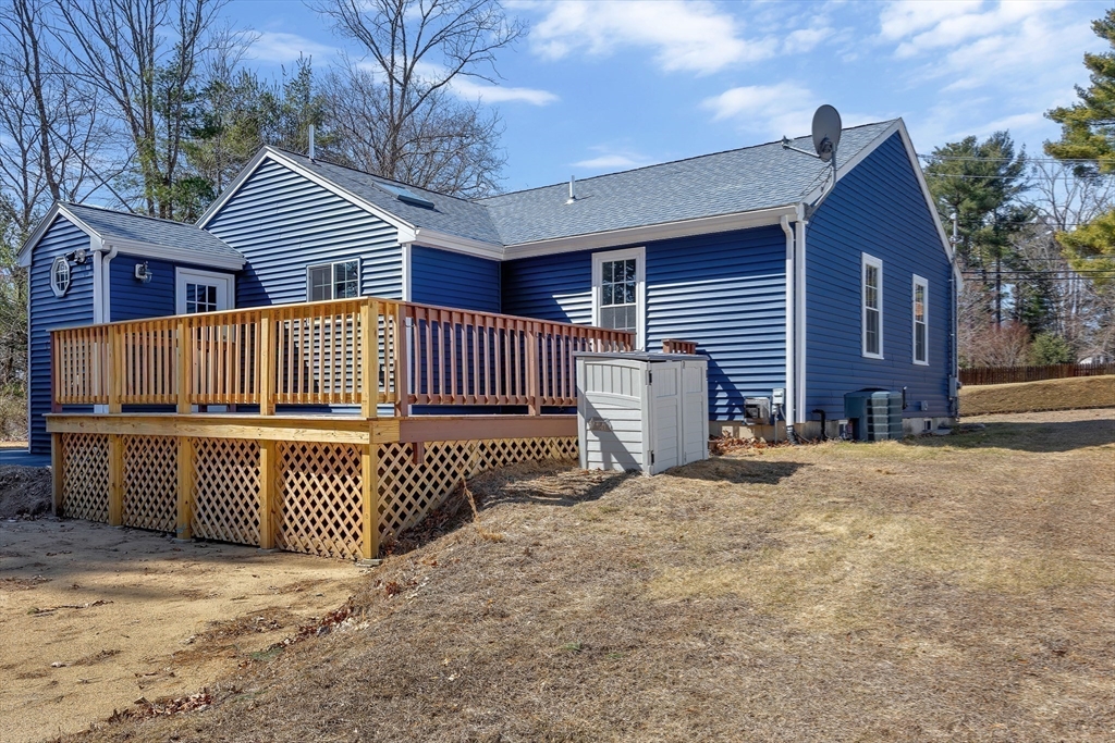 395 Hayward St