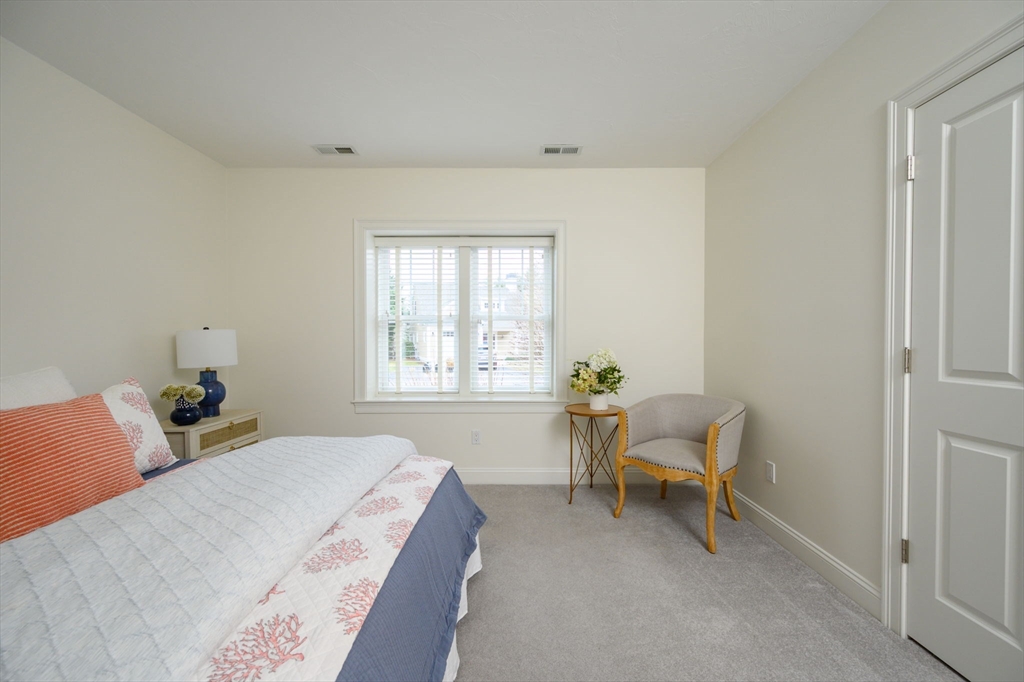 3 Crows Nest Ln # 3
