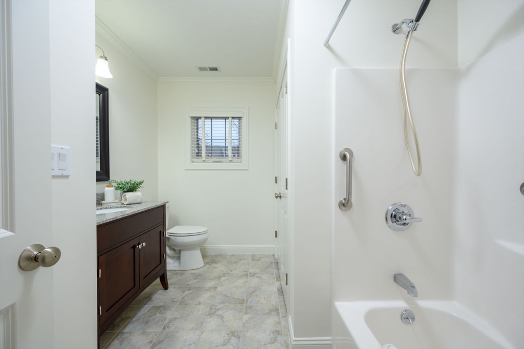 3 Crows Nest Ln # 3