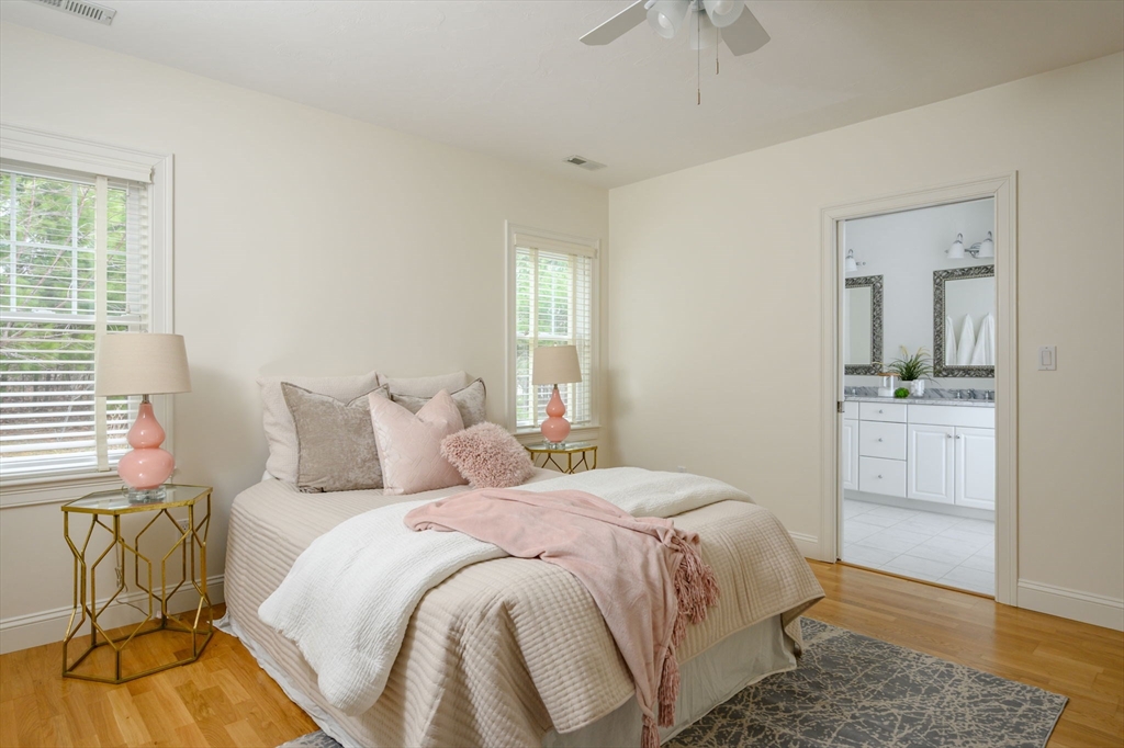 3 Crows Nest Ln # 3