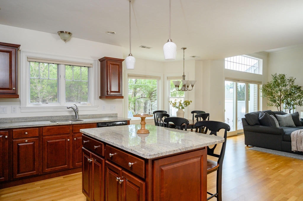 3 Crows Nest Ln # 3