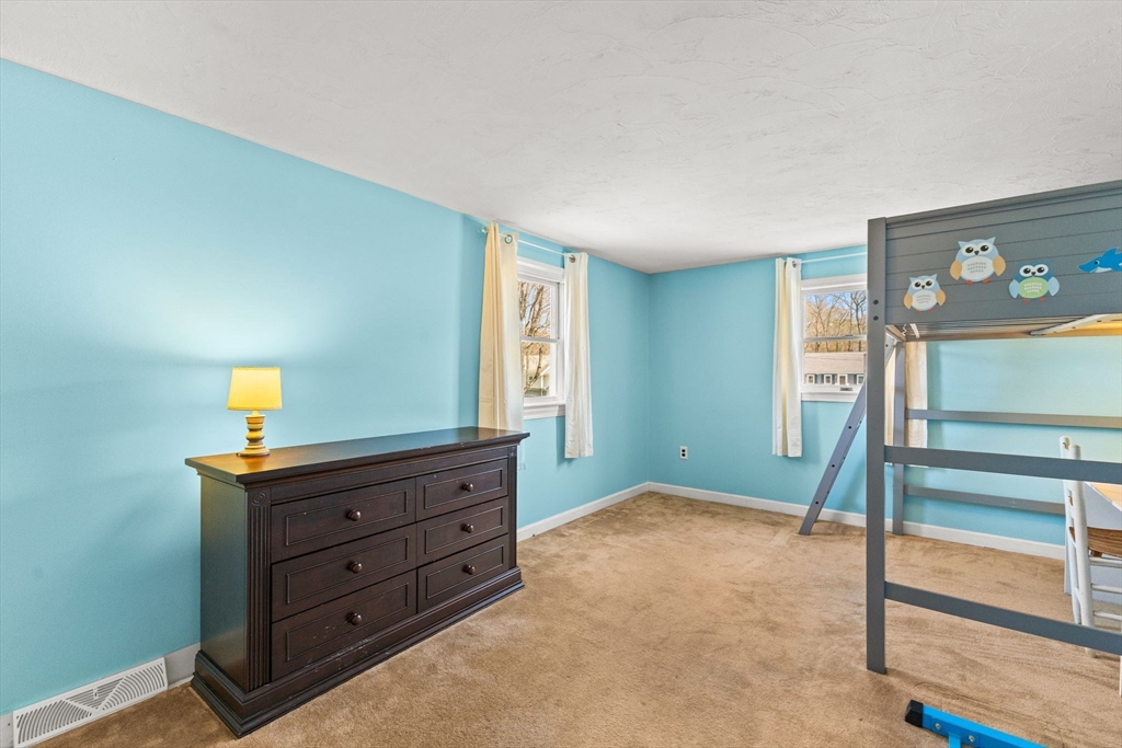 49 Nevens Cir
