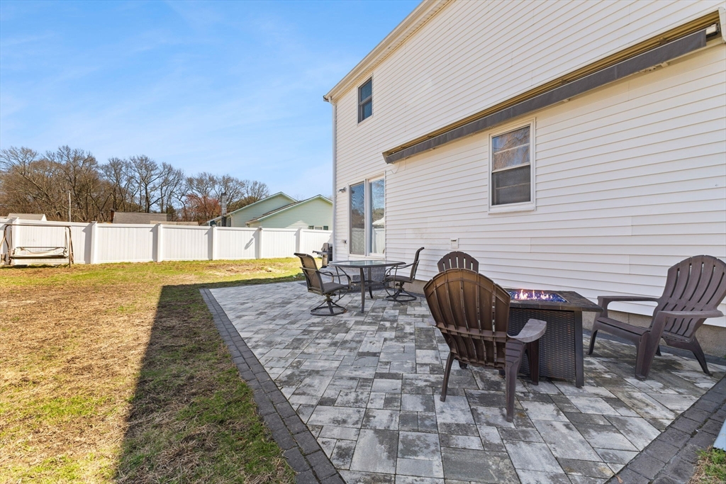 49 Nevens Cir