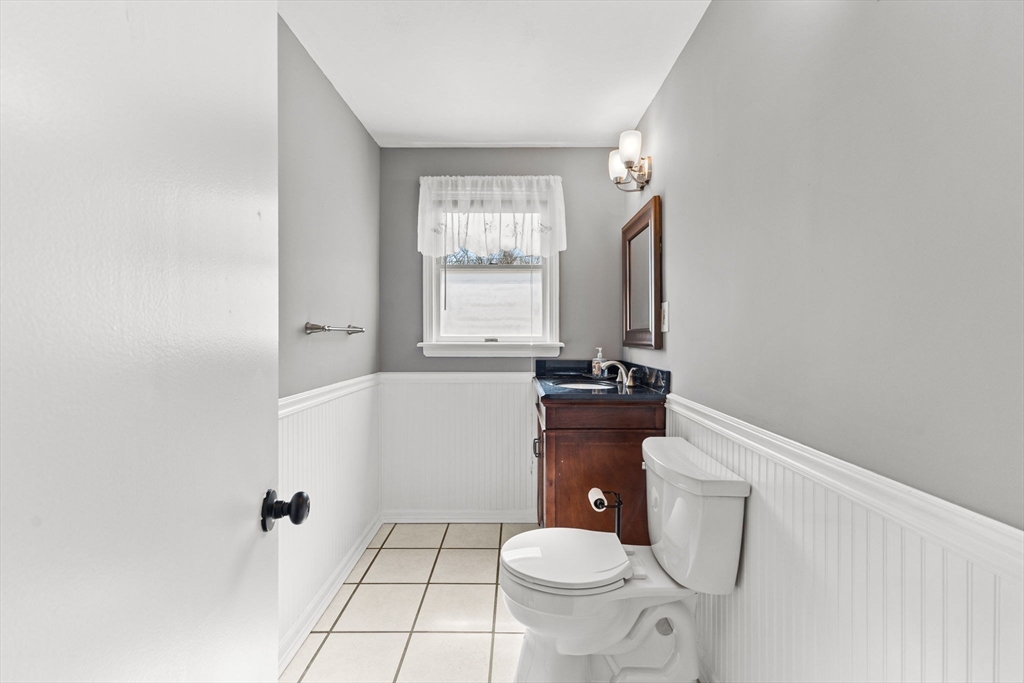 49 Nevens Cir