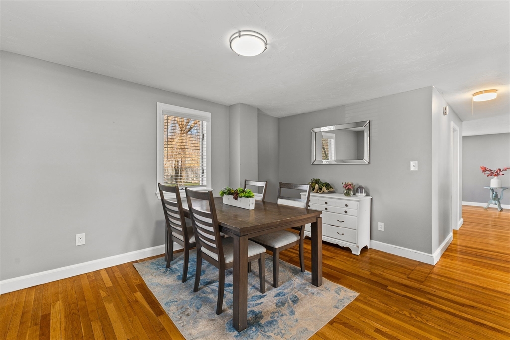 49 Nevens Cir
