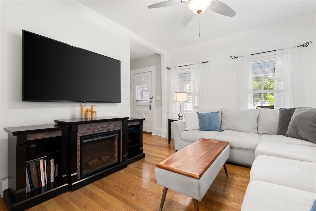 29 Huntington Ave