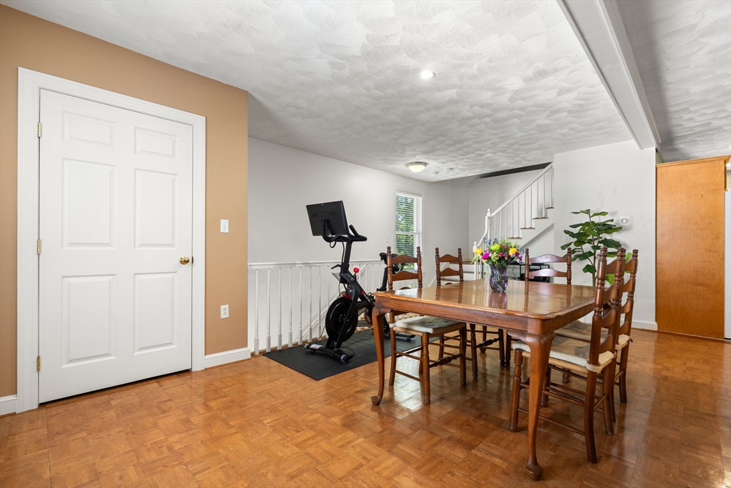 24 Union St # D