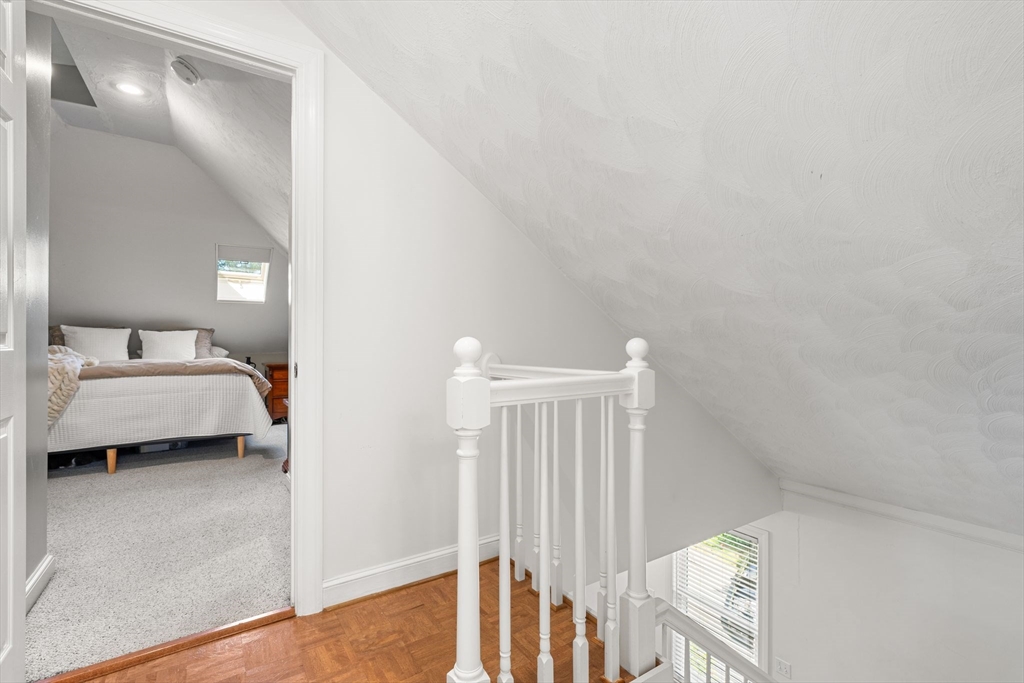 24 Union St # D