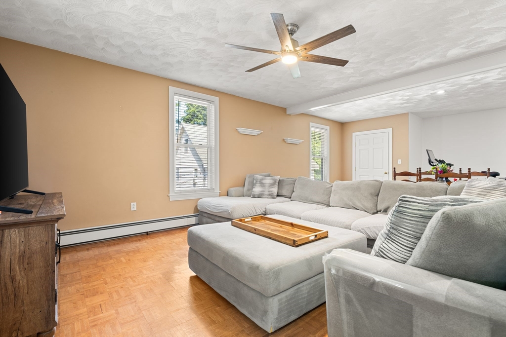 24 Union St # D