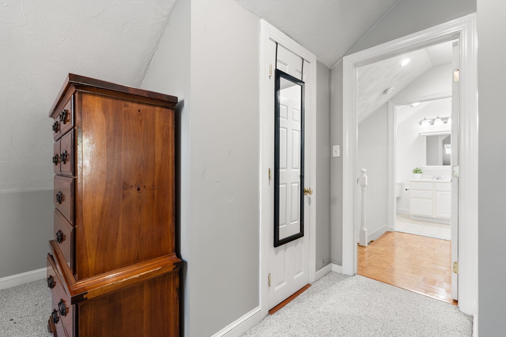 24 Union St # D