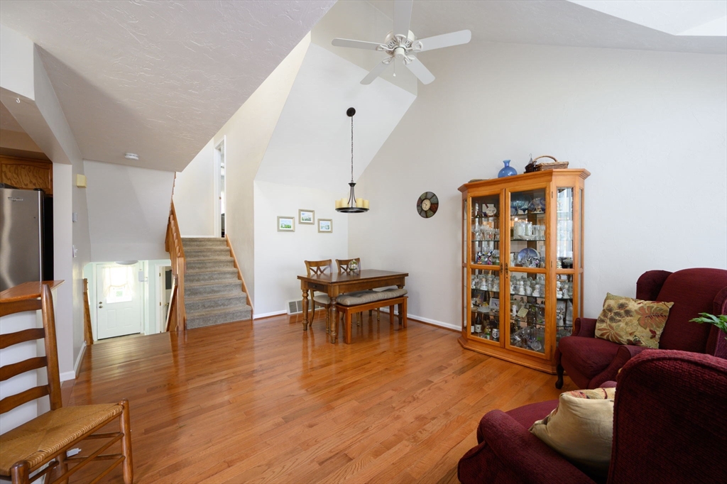 340 Centre Ave # 54