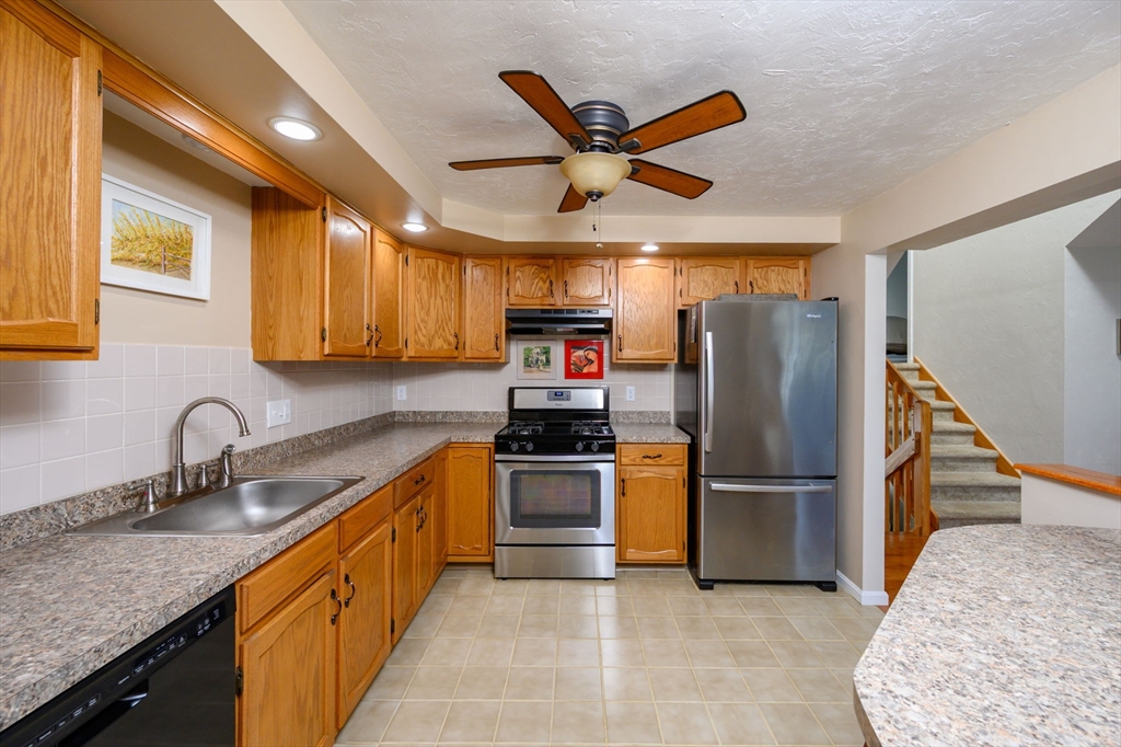 340 Centre Ave # 54