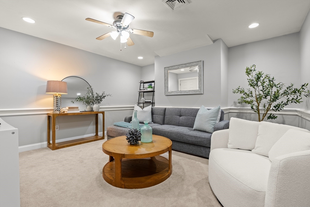 521 Washington Street # 1