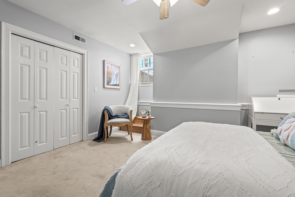 521 Washington Street # 1