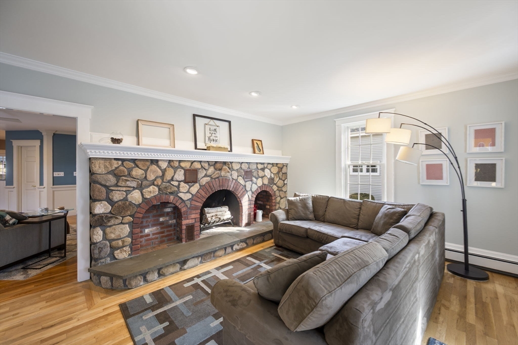 186 Vernon St