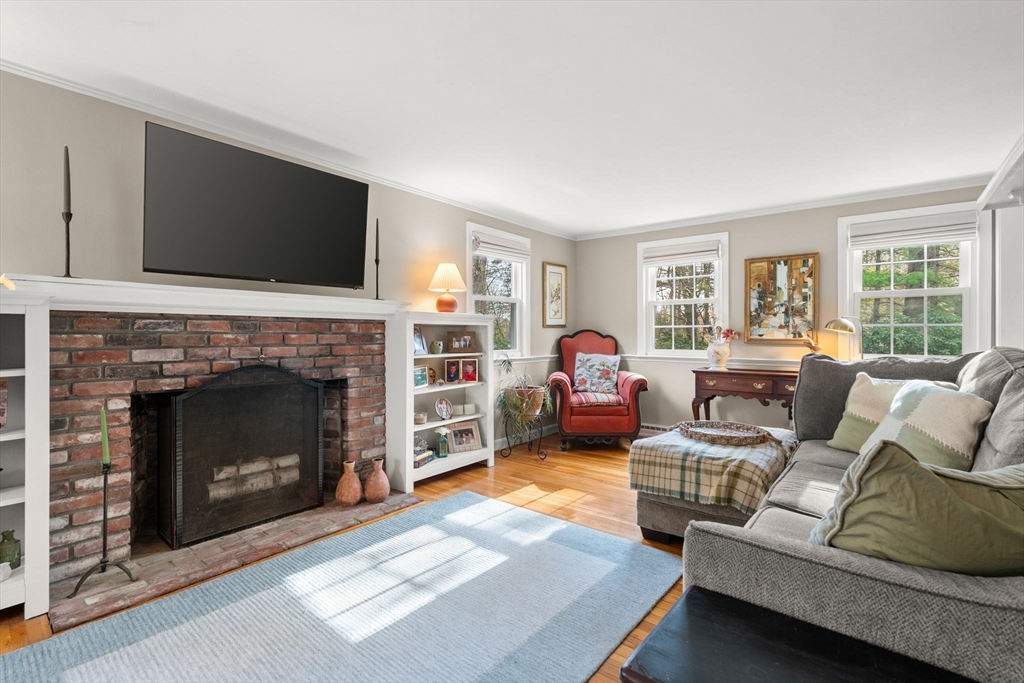 350 Elm Street