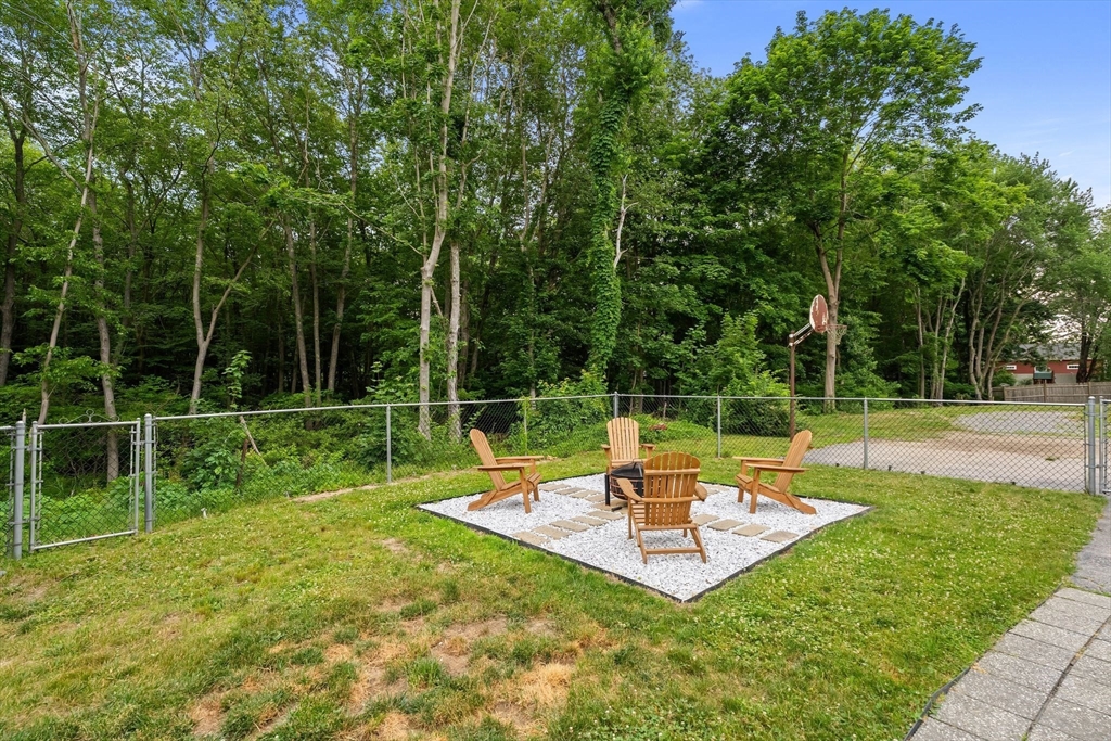 338 Levin Road